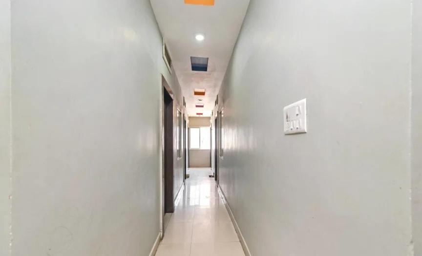 Hotel Rameshwaram 乌贾因 外观 照片